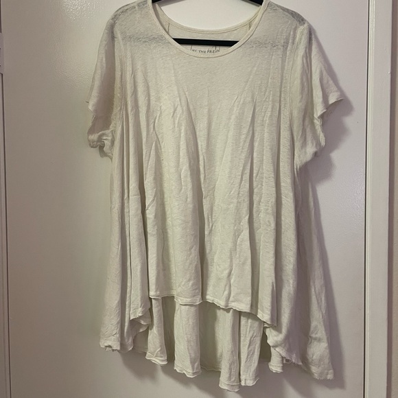 Free People Flowy Tee! - Picture 3 of 4